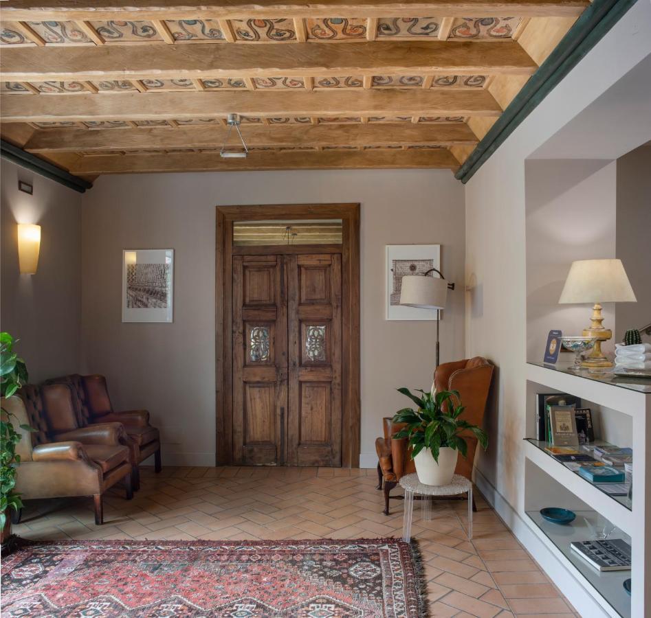 Hotel 99 Cannelle LʼAquila